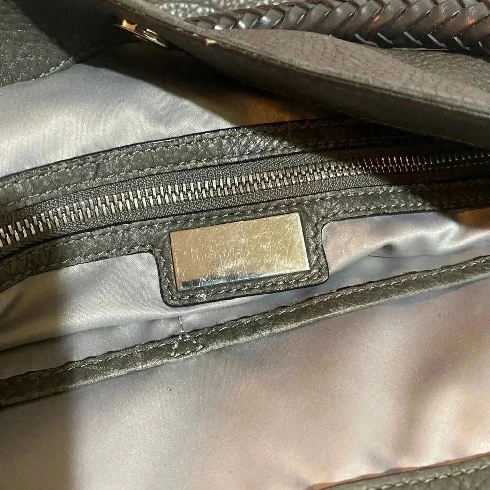 Michael kors grey distressed leather hobo/ shoulder handbag